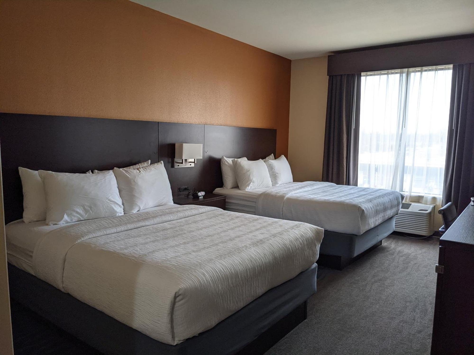 เบสต์ เวสเทิร์น เซนต์หลุยส์ แอร์พอร์ต นอร์ท โฮเทล แอนด์ สวีท Hotel เฮเซลวูด ภายนอก รูปภาพ