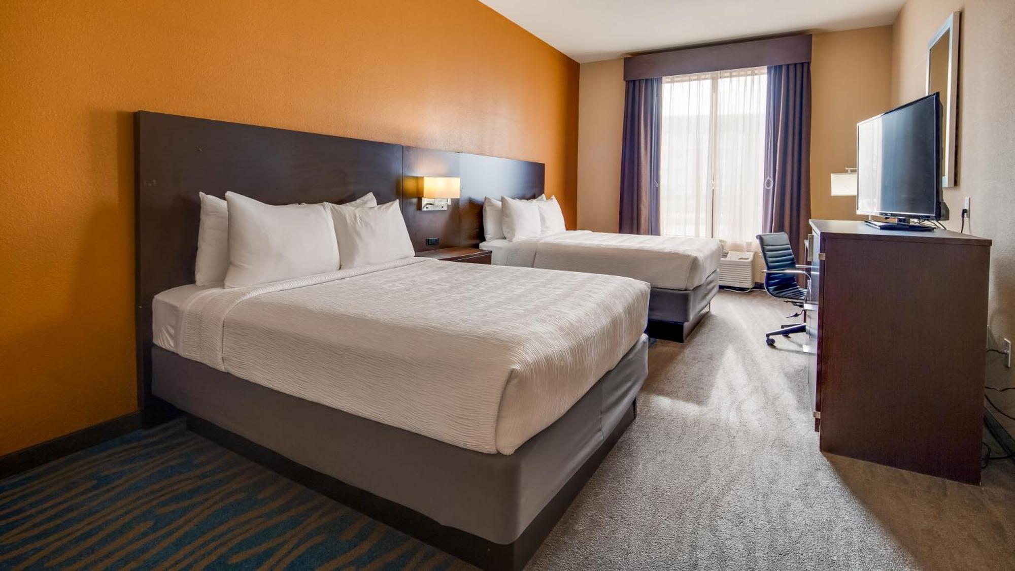 เบสต์ เวสเทิร์น เซนต์หลุยส์ แอร์พอร์ต นอร์ท โฮเทล แอนด์ สวีท Hotel เฮเซลวูด ภายนอก รูปภาพ